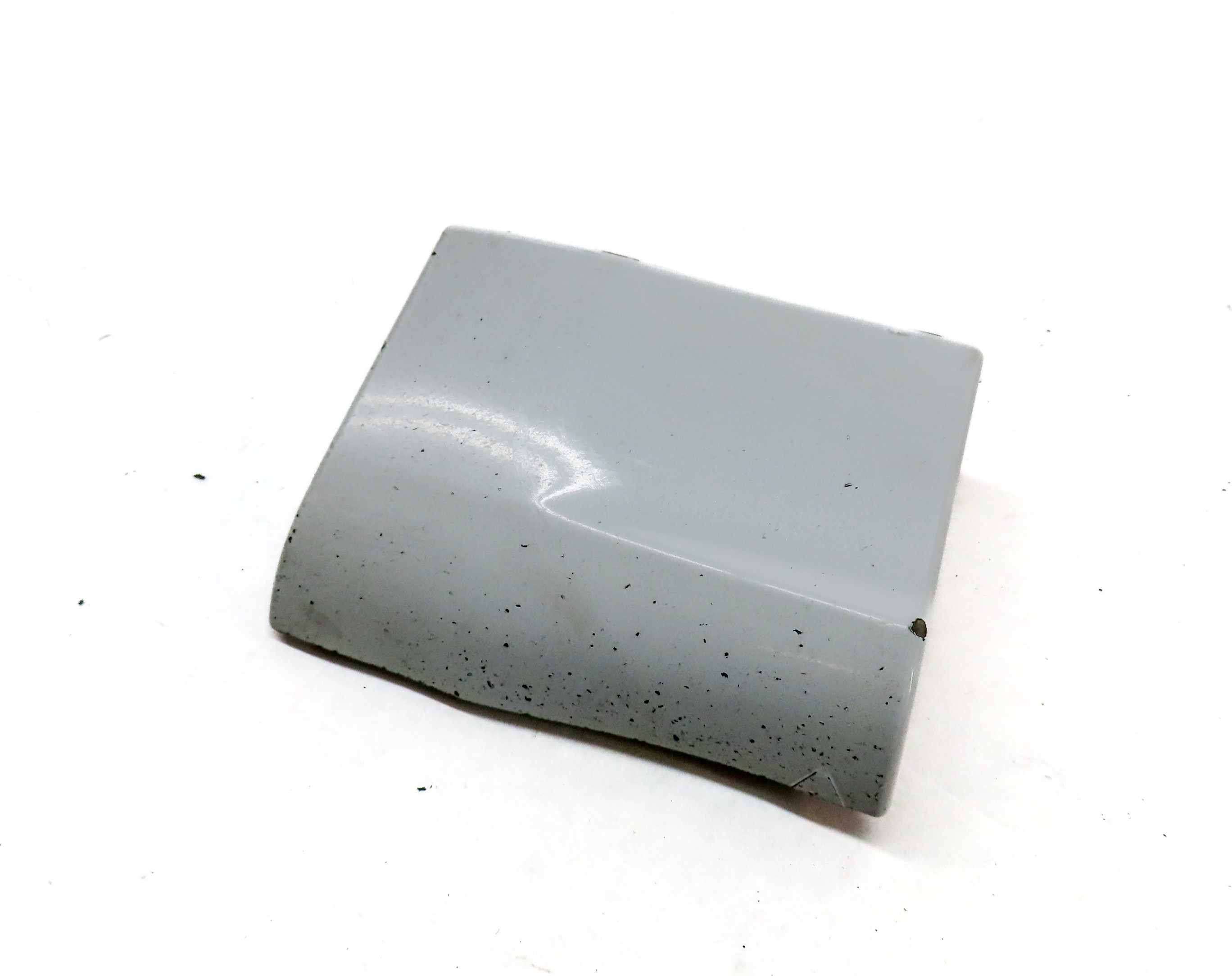 2014 AUDI SQ5 (B8 8R) FRONT LEFT DRIVER LOWER FENDER TRIM MOULDING (WHITE) — exact item pictured